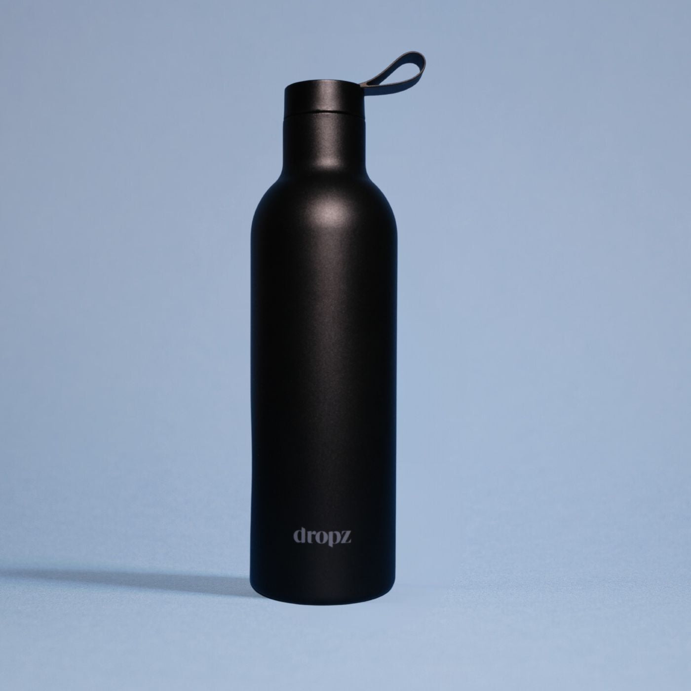 dropz Flasche schwarz - 0.5 L mit Aufbewahrungsfach